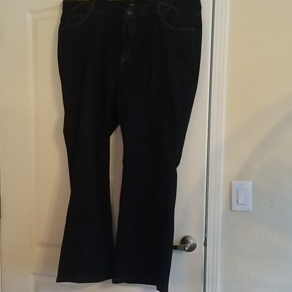 NWOT (2) Women's Jeans (1) 16, (1) 18